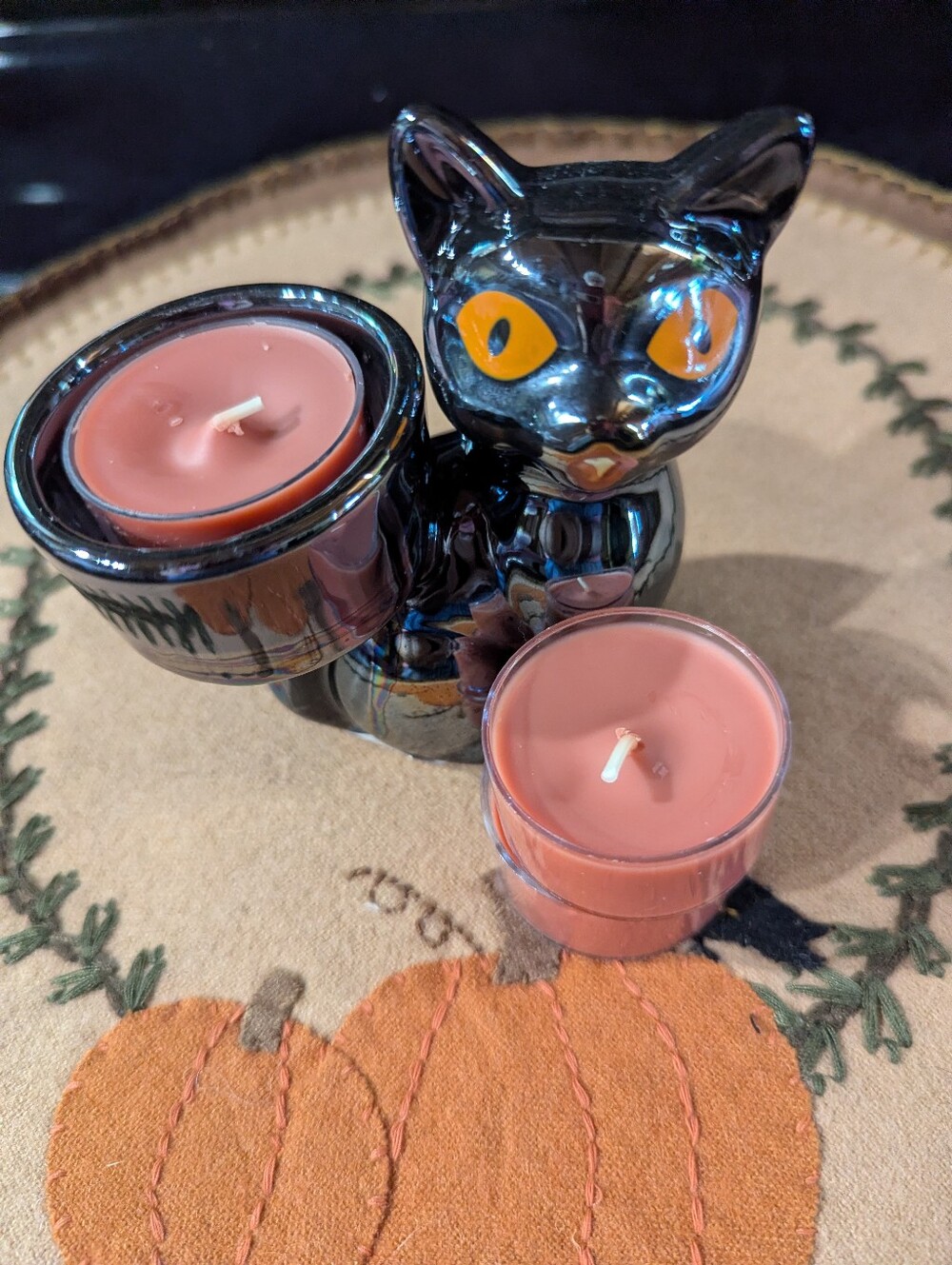 Yankee Candle Twilight Whisker Black Ceramic Cat Tealight Holder Orange Eyes